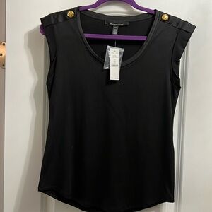 White House Black Market NEW WITH TAGS scoop neck utility tee shirt Sz XS 🌞